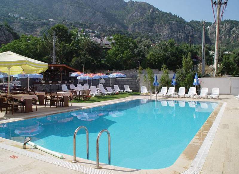 Zeus Turunc Hotel 3*